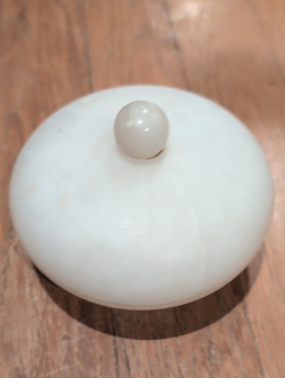 Albaster Round White Trinket Box with Knob